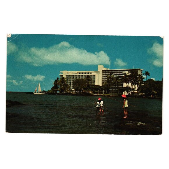 Naniloa Surf Hotel Hawaii Vintage Postcard Fishing Hilo Bay Scenic Ocean View - Picture 1 of 2